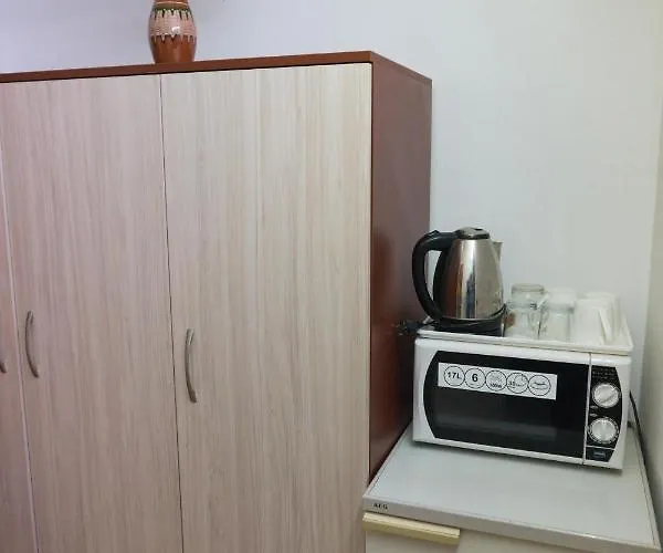 Family Orfei Hotel 2*